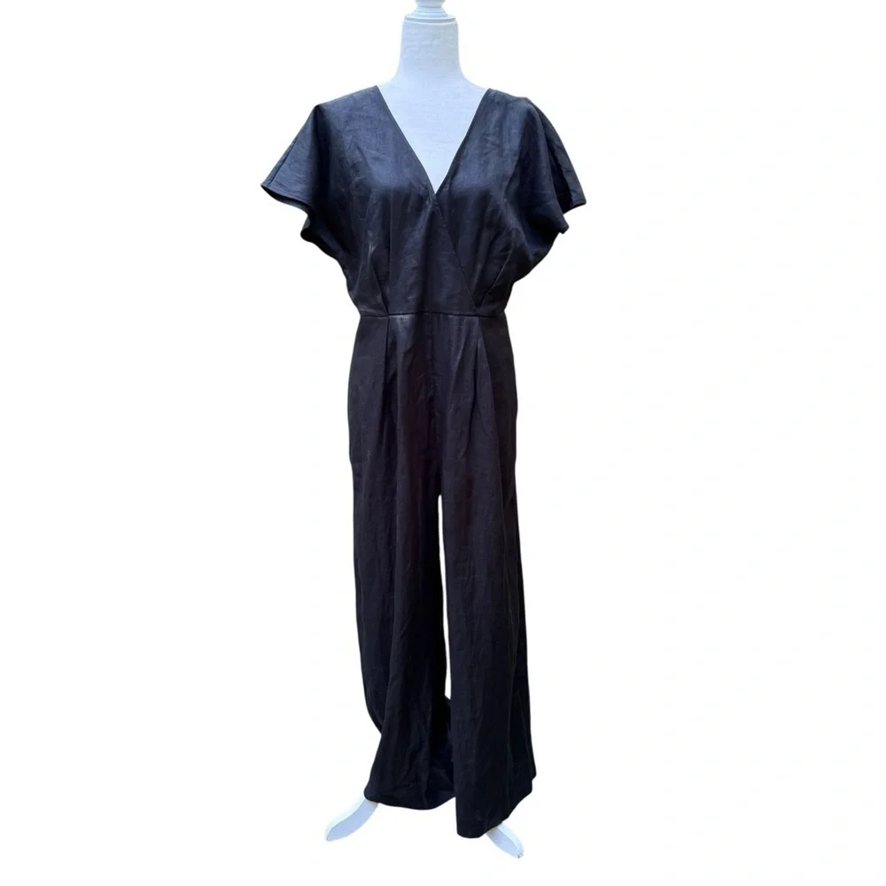 NWOT Banana Republic Linen V Neck Jumpsuit
